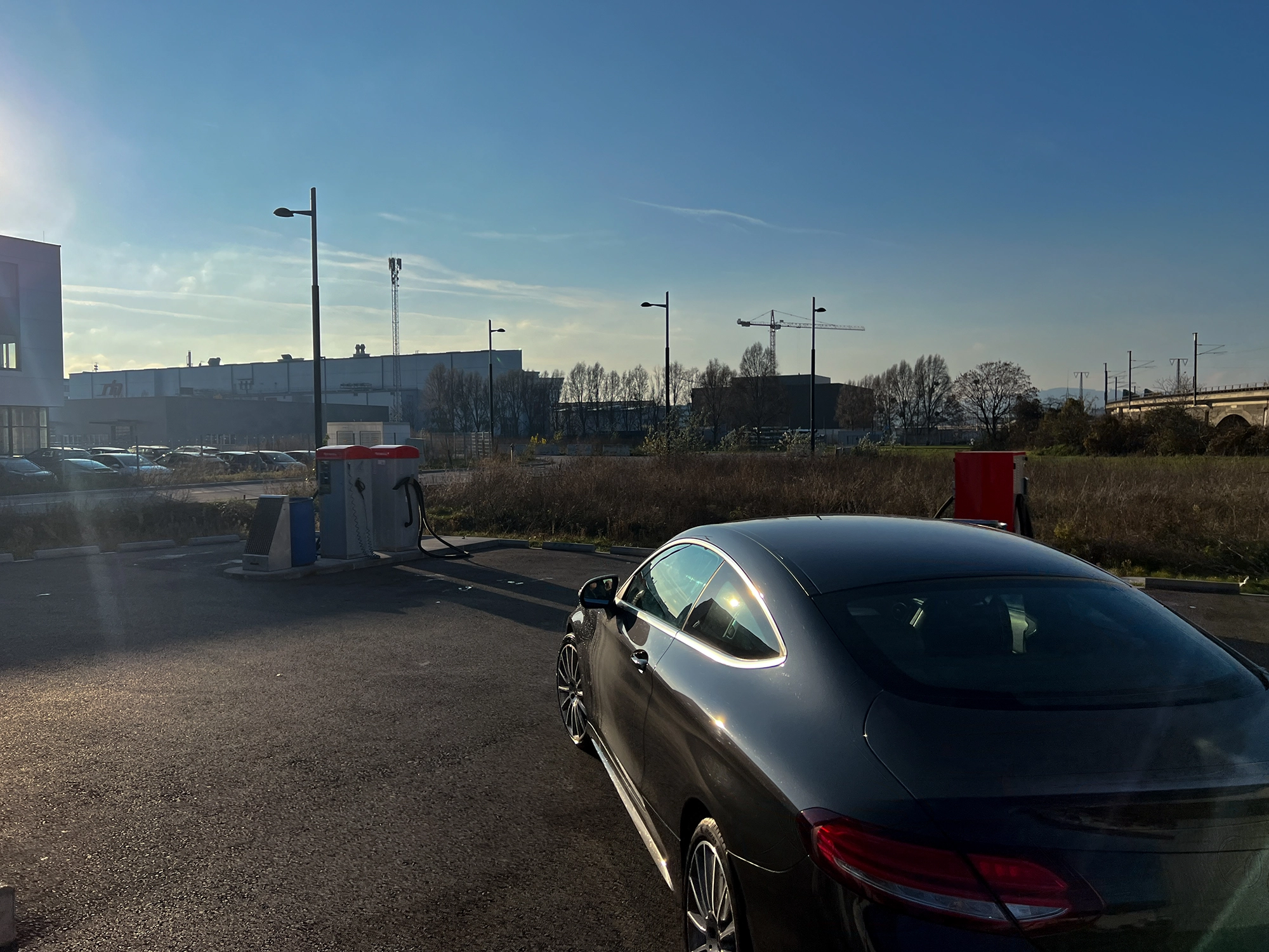 Lohberger Tankstelle Wien Auto staubsaugen